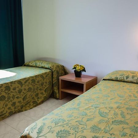 Hotel Luna Blu Casumaro Eksteriør billede